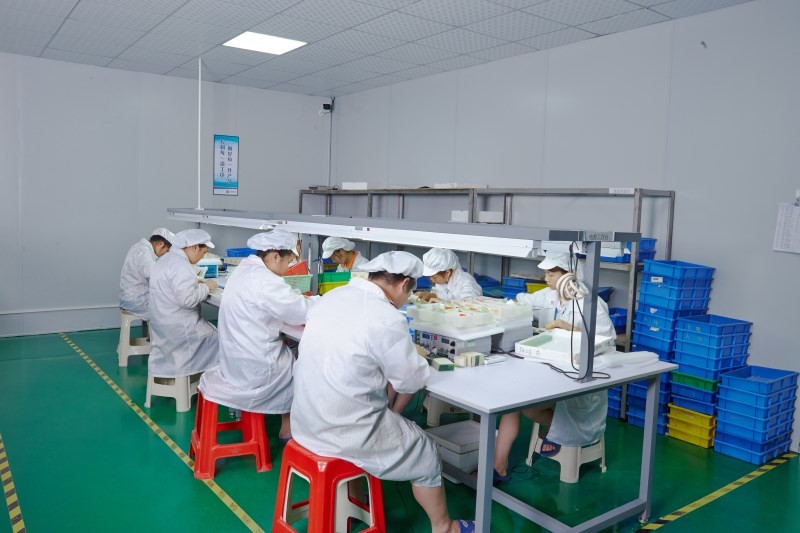 HongKong Guanke Industrial Limited dây chuyền sản xuất nhà máy